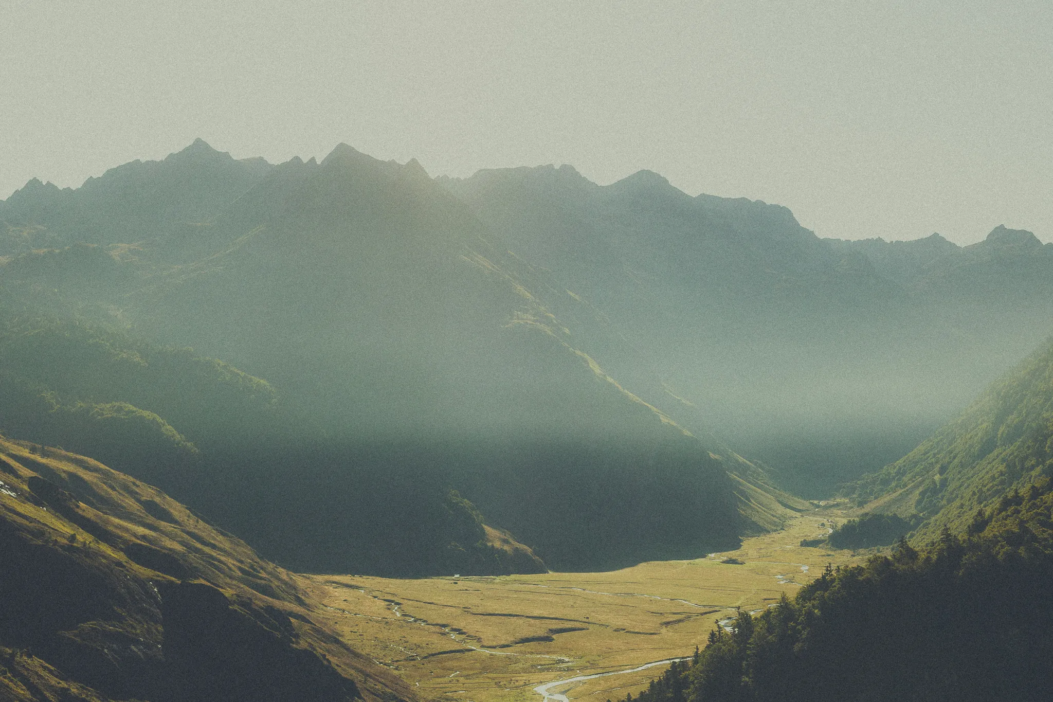 Landscape photograph from the Pyrenees by Yves Braeckman